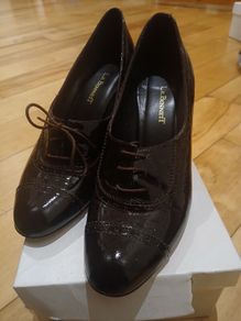 LK Bennett  Dark Brown Leather Patent Heels