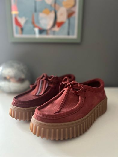 Clarks tornhill burgundy