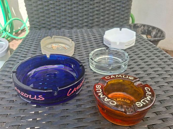 5 Vintage Astray's