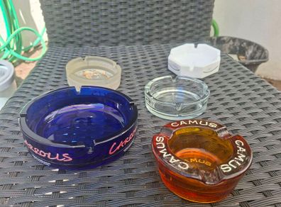 5 Vintage Astray's