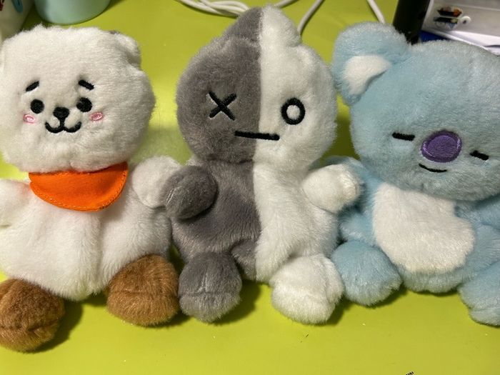 Plushie BTS BT21