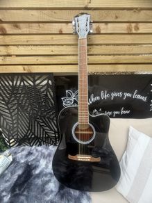 Fender