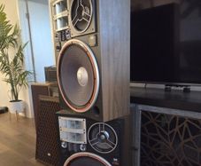 Rare Vintage Flagship Model Sansui Giants Sansui SP-X9900 17" Driver 280w @ 8 Ohm unbelievable sound stage