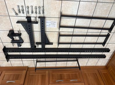 450 Kilogram Rated Heavy Gauge Steel Squat Rack + J Hooks + Heavy Duty Spotter Arms, Quality Steel!!