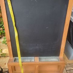 Wall mountable blackboard