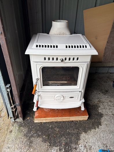 Henley 21kW Solid Fuel Stove