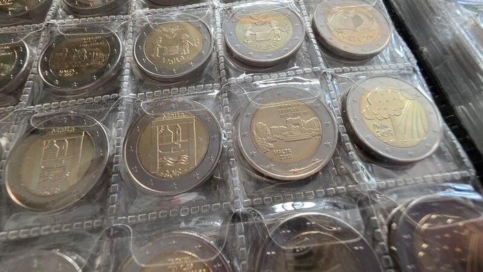 2 euro coin
