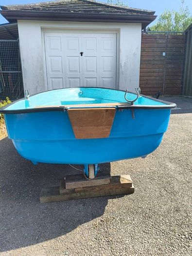 9ft Fibreglass Boat