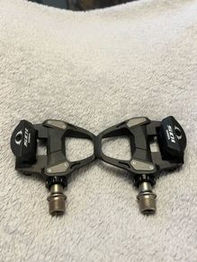 Shimano 105 Pedals