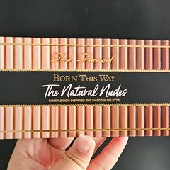 Too Faced Born This Way The Natural Nudes Skin-Centric Eyeshadow Palette
