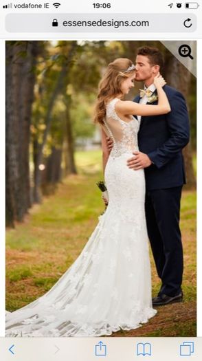 Beautiful Stella York wedding dress for sale