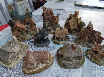 Model Houses David Winters & Others