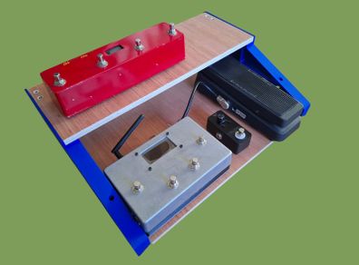 Two-Tier Guitar Pedal Board, Modular Design, 3D Printed ABS Ends