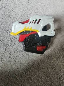 power rangers dino fury morpher.