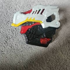 power rangers dino fury morpher.