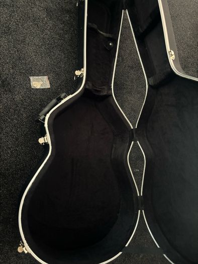 Gear4Music Hard Case and Rockstar Jnr. Classical Guitar
