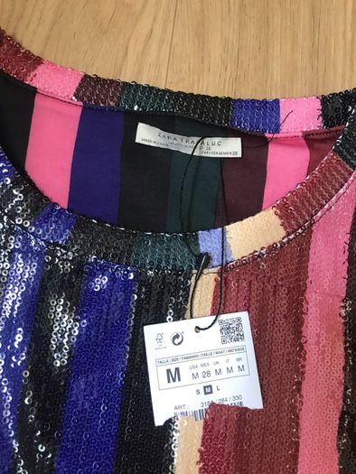 ladies top brand new Zara. Medium size.