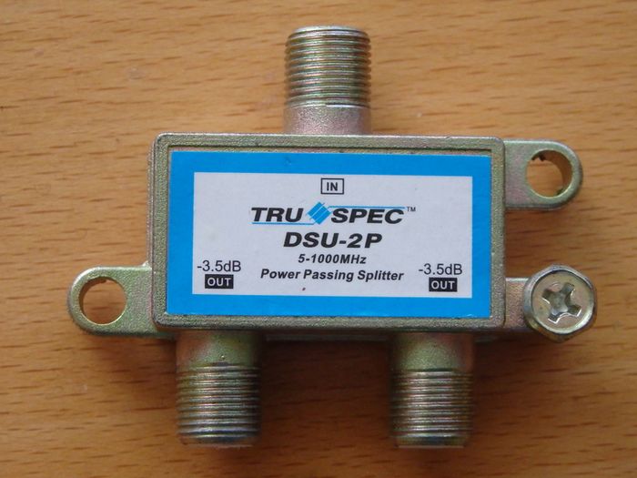 Splitter 2-Way 5-1000 MHz