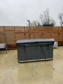 Hot tub