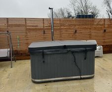 Hot tub