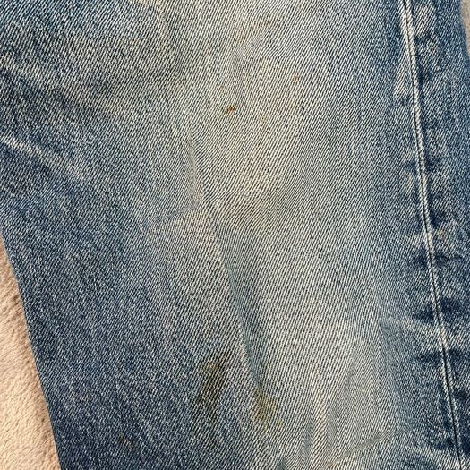 Levis 501 Vintage Made in UK W33 L32 Light Wash Blue Jeans 90s - Distressed
