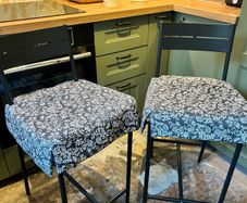 2 x IKEA Sandsberg barstools with cushions