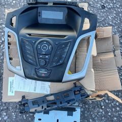 ford focus radio
