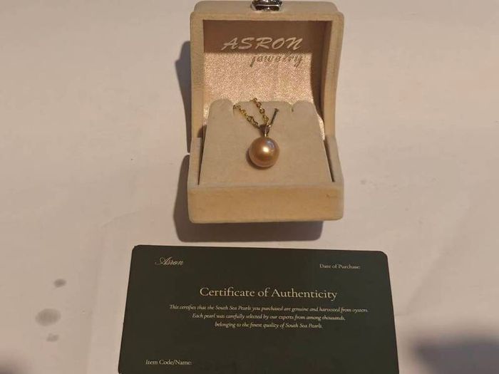 Golden South Sea Pearl Pendant