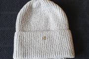 New - A Lovely Adult Grey Knit Hat - Tagged One Size
