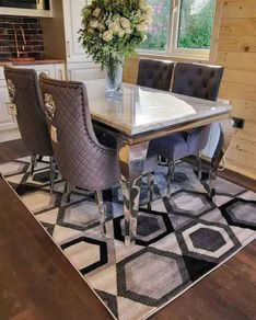 Dining set