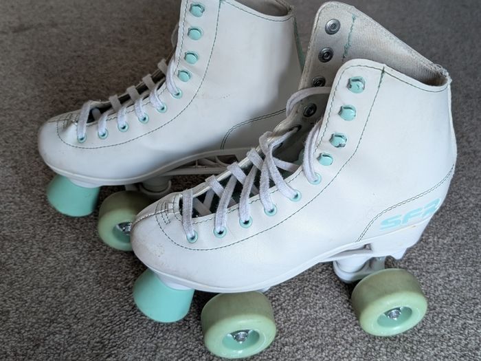 SFR Roller Skates