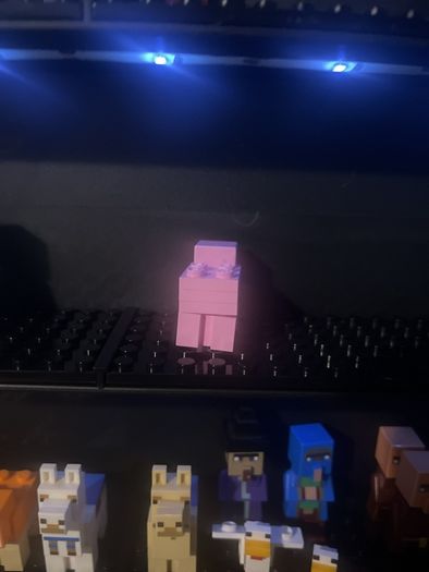 lego Minecraft pig