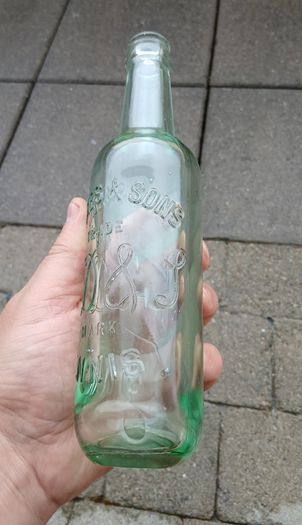 Vintage Downs Ennis bottle