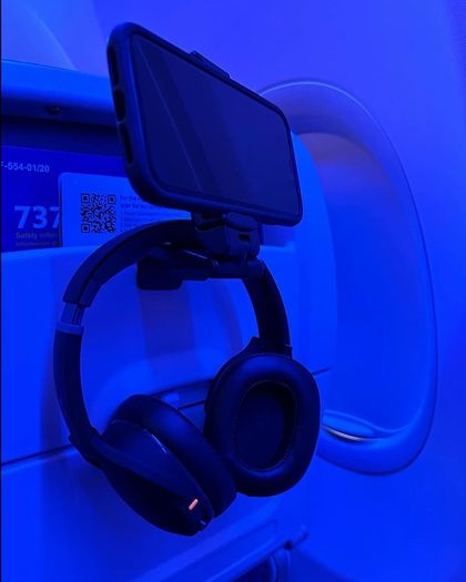 Plane Phone Holder