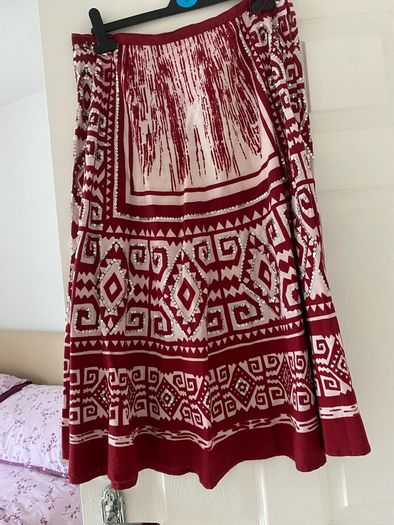 Skirt A wear 100% Cotton sparkly
