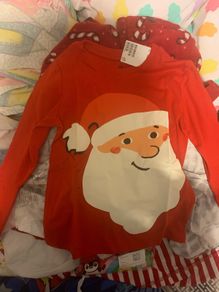 Christmas long sleeve Santa tshirt aged 6-8 BNWT