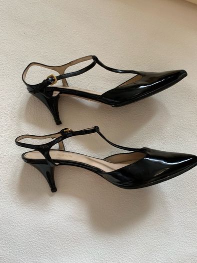 Genuine Prada shoes size 6.5