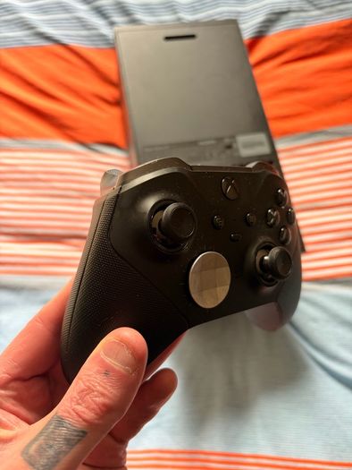 Xbox Series X + Xbox Elite Wireless Controller