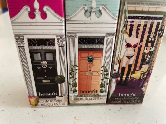 Limited Edition Benefit Gina Lee Bella Miniature Eau de Toilette Boxed