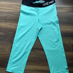 Nike Pro