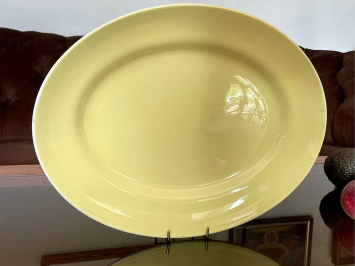 Arklow Pottery Ireland Farmhouse Kitchen Display Platter Pale Yellow 1960s