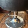 salon chairs Image 3