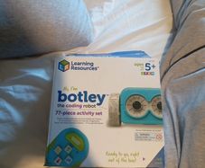 Botley kids coding robot