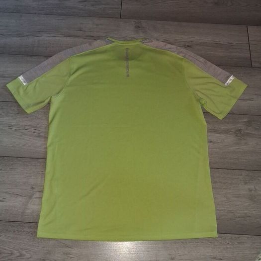 Under Armour Tech Utility Sports T-Shirt - Colour - Morph Green - Size - Medium - RRP - 45.00