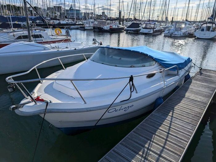 Sport/fishing boat - 60hp outboard