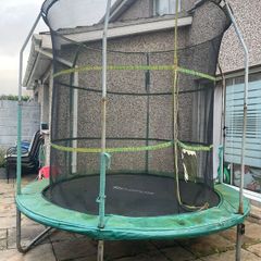 8ft Trampoline with Safety Net