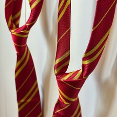 Harry potter ties x 2, Gryffindor colours, custome