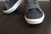 Levi's Shoes, size EI-19, UK-3