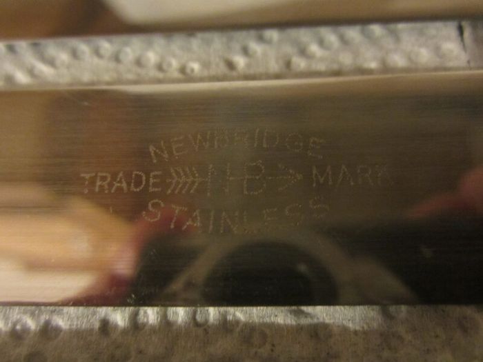 vintage NEWBRIDGE knives