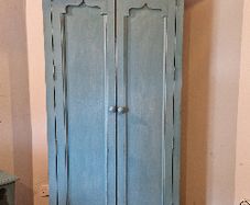 Bedroom furniture set